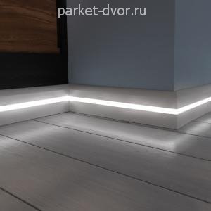 Плинтус Evrowood Белый PN 050 LED 12х80х2000 мм (пог. м)