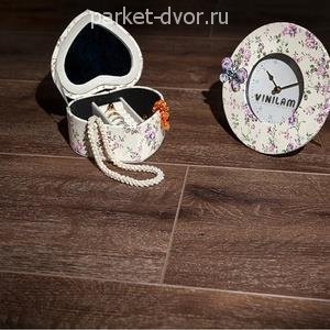 Ламинат SPC Vinilam Click Prestige 7 мм 10085 Дуб Лир