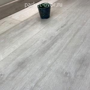 Виниловый SPC ламинат Aspen Floor Natural Touch NT3-03 Дуб Шато