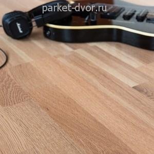 Паркетная доска Amber Wood Ретро Дуб Лак Карамель