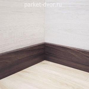 Плинтус деревянный Русский профиль Виноградная Лоза 16х80 мм (пог. м)