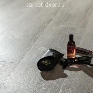 Ламинат SPC Vinilam Ceramo XXL 5.5 мм 8875 Дуб Цюрих
