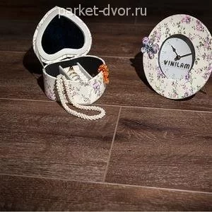 Ламинат SPC Vinilam Click Prestige 7 мм 10085 Дуб Лир