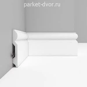 Плинтус Decomaster D137 14х100х2000 мм (пог. м)