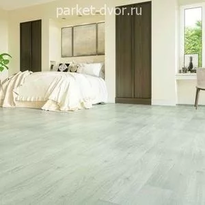 Кварцевый SPC ламинат Home Expert Natural 1028-29 Дуб Зимний лес
