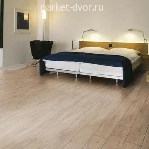 Ламинат Kronotex Auqa Robusto P1203 Смарт-Каштан