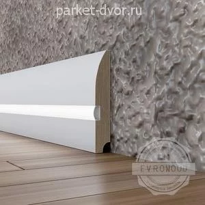 Плинтус Evrowood Белый PN 080 LED 16х95х2000 мм (пог. м)