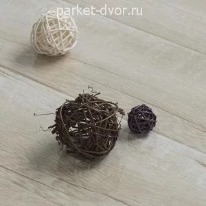 Ламинат Lamiwood Glanz 302 Дуб Шелк