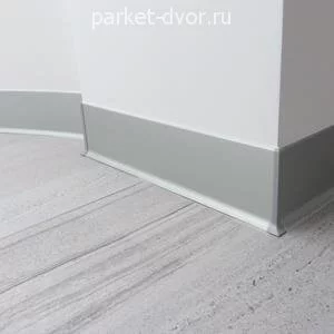 Алюминиевый плинтус Profilpas Metal Line 90/8SF 10х80 мм (пог. м)