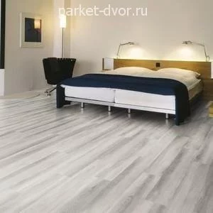 Ламинат Kronotex Dynamic D4781 Дуб Курганный